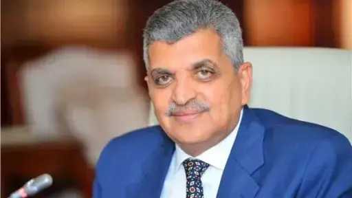 أسامة ربيع: 12 مليار دولار خسائر قناة السويس بسبب الحرب علي غزة