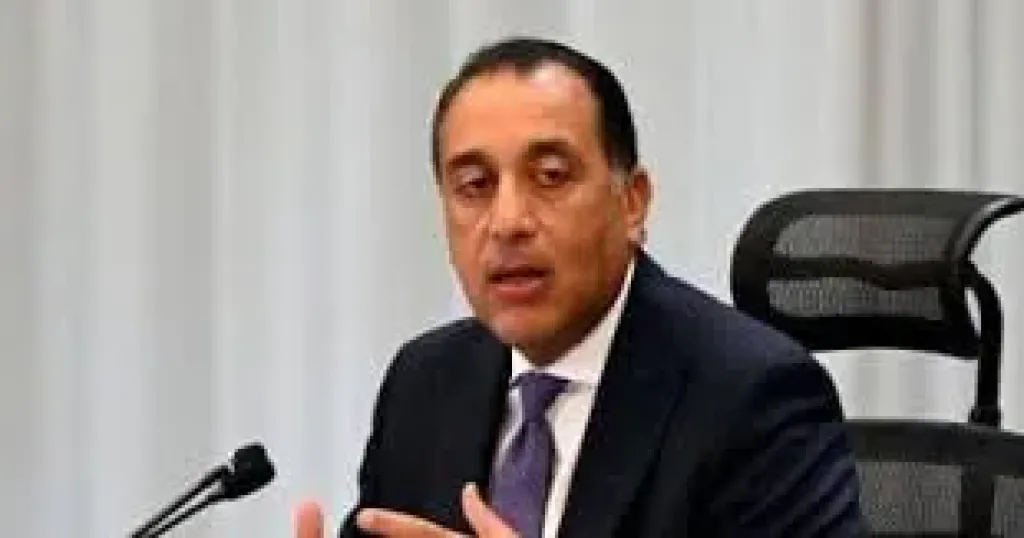 رئيس الوزراء يتابع الإجراءات المتخذة لمجابهة حوادث الطريق الدائري الاقليمي