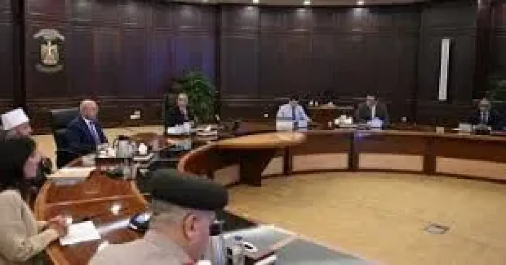 رئيس مجلس الوزراء: تشديد العقوبات الخاصة بمُخالفات القيادة