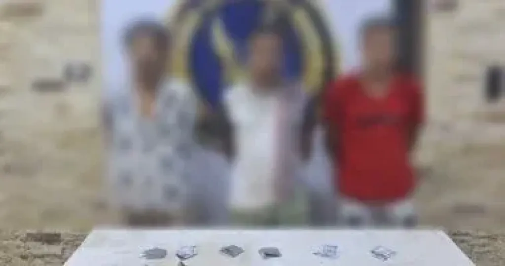 ظهروا فى فيديو على مواقع التواصل ضبط 3 متهمين بترويج المخدرات في السلام