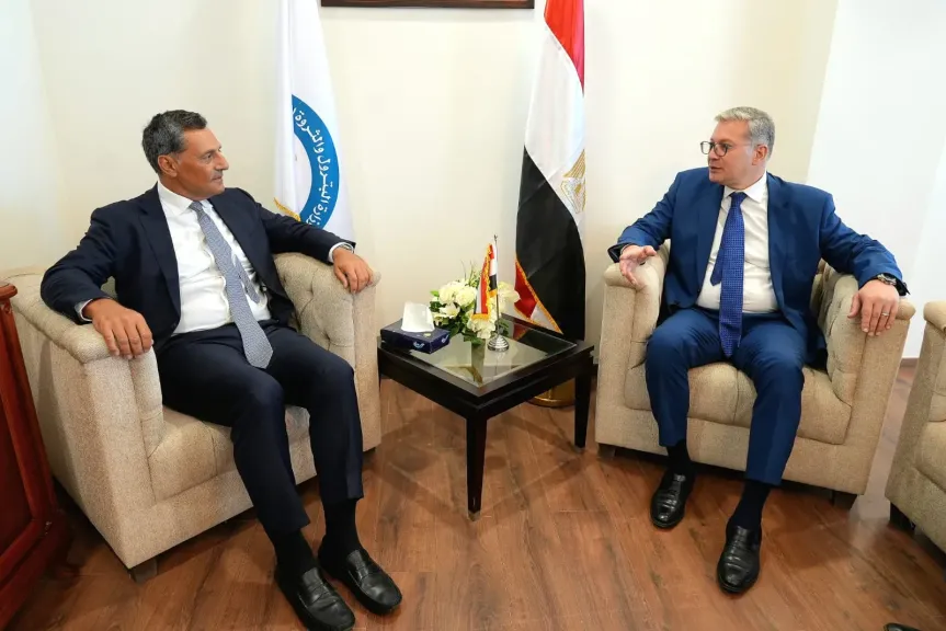 جلسة مباحثات موسعة بين وزير البترول ورئيس ”إنرجين” لتعزيز التعاون في الغاز والتقاط الكربون