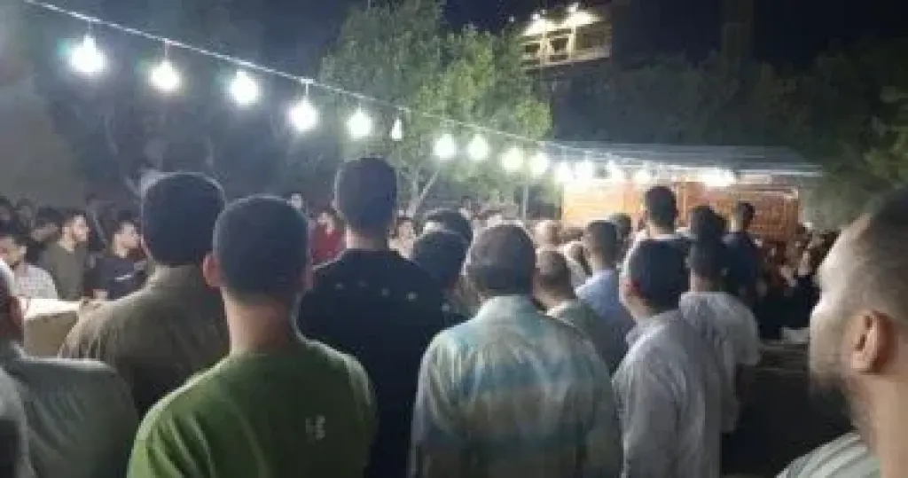 تشييع جثمانى طبيبين من الشرقية لقيا مصرعهما فى حادث على الدائرى.