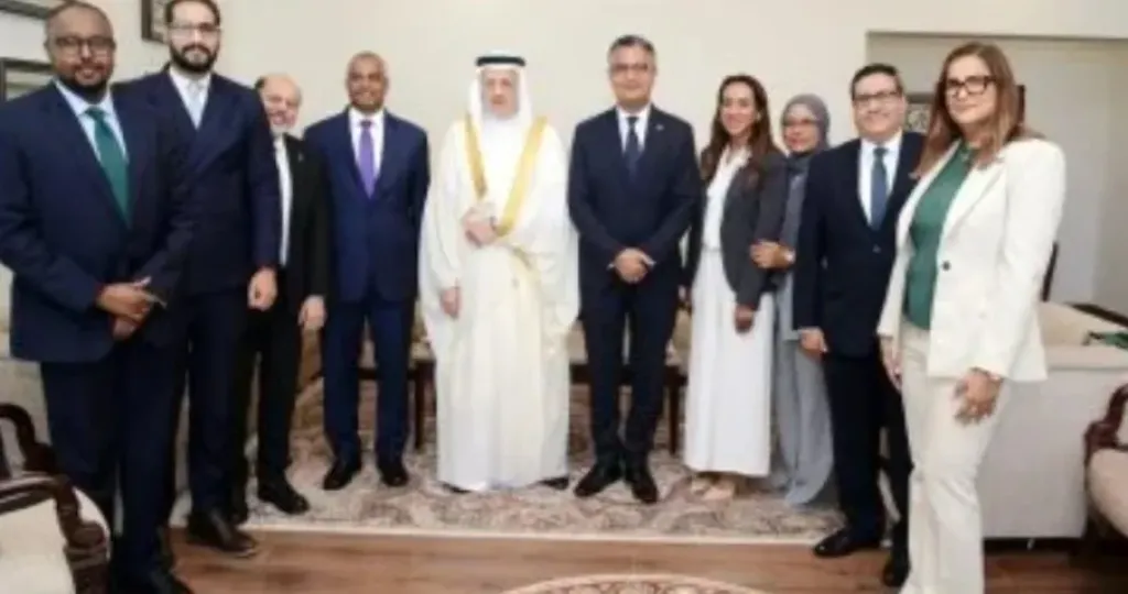 وزير التموين يبحث تمويل استيراد السلع الأساسية وتعزيز المخزون الاستراتيجي