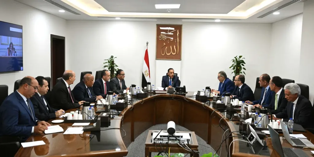أيمن العشري: تخفيضات حقيقية في أسعار الحديد والغرف التجارية شريك رئيسي في ضبط الأسواق
