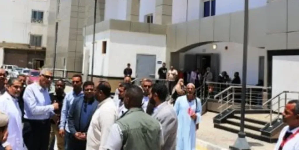 محافظ أسوان: الانتهاء من مبنى الغسيل الكلوى بمستشفى كوم أمبو