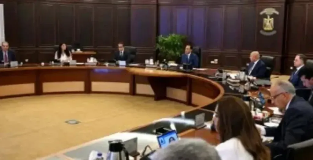 مجلس الوزراء يوافق على إنشاء ميناء جاف بمنطقة العامرية بمحافظة الإسكندرية