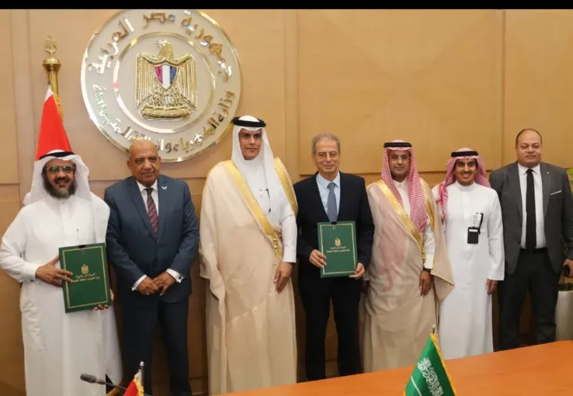 وزير الكهرباء يشهد توقيع مذكرة تفاهم لتطوير وتحديث مركز أبحاث الجهد الفائق  (EHVRC)