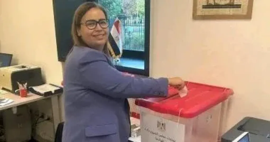 الهيئة الوطنية للانتخابات: 13 سفارة مصرية فى 9 دول انتهت من تصويت اليوم الأول