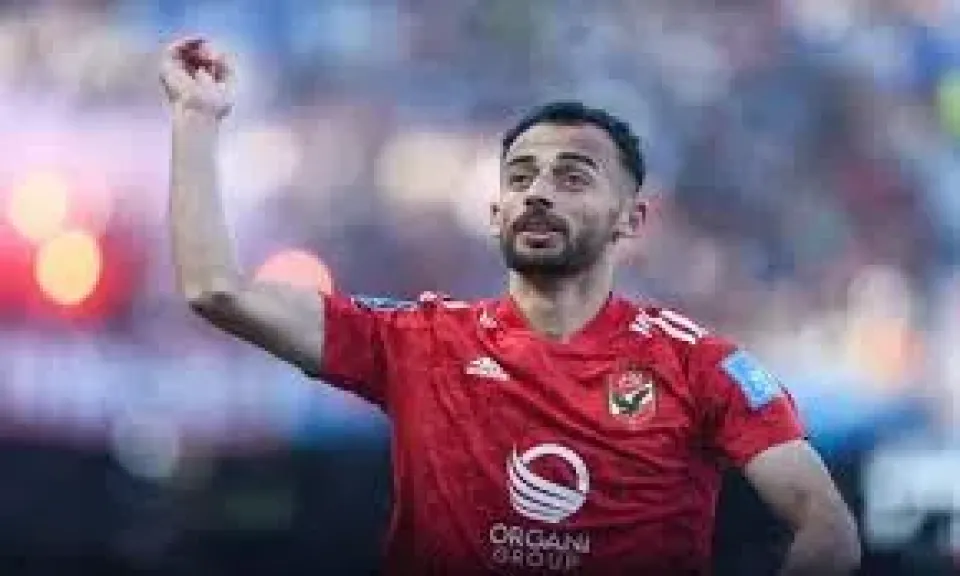 موقف أحمد عبد القادر مع الأهلي حال تمسكه برفض عروض الرحيل