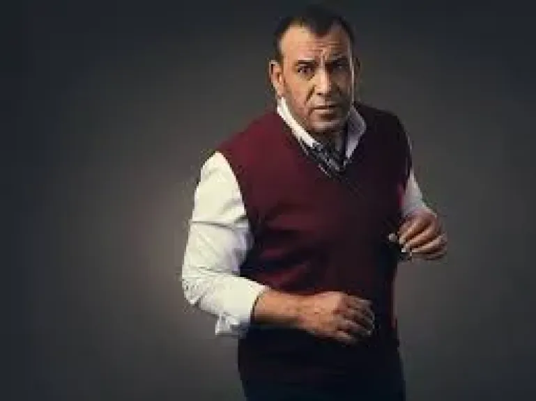 محمد لطفي.. رحلة كفاح منذ الطفولة وتجربة فنية تنضج بمرور الزمن