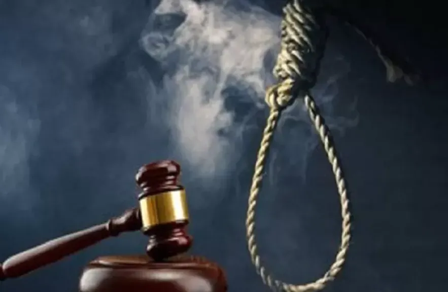 الإعدام لربة منزل قتلت شقيق زوجها خنقا وألقته من سطح المنزل ببنها