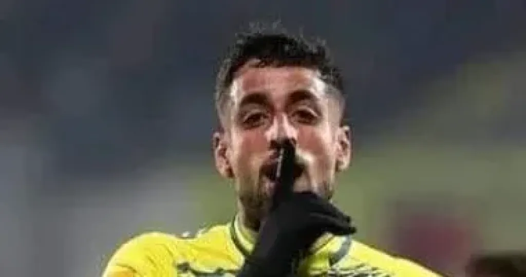 عدي الدباغ يخضع لجلسة تصوير بقميص الزمالك وكشف طبي قبل الانضمام للتدريبات