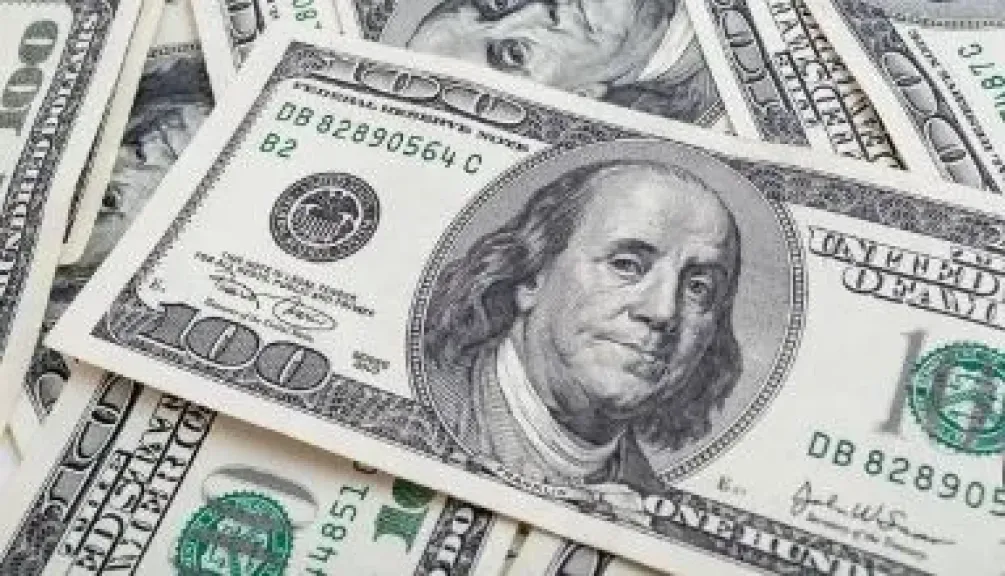 الاثنين 4 أغسطس 2025.. أسعار الدولار تتراجع 11 قرشا أمام الجنيه في البنوك اليوم