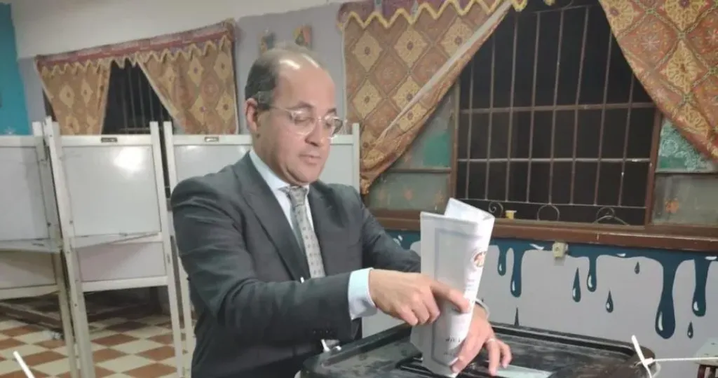 وزير المالية يدلى بصوته فى انتخابات مجلس الشيوخ