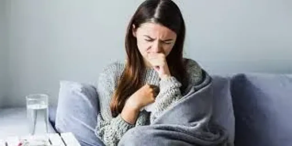 سعال الصباح المستمر.. إشارة مبكرة لسرطان الرئة؟ متى يجب زيارة الطبيب