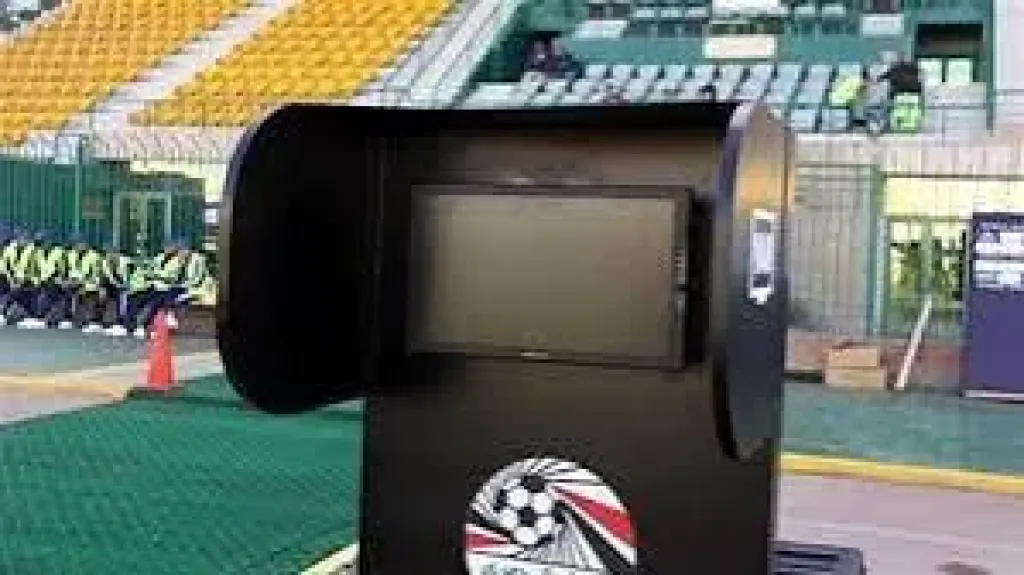 الانتهاء من مستلزمات الـ(VAR) لانطلاق الدوري