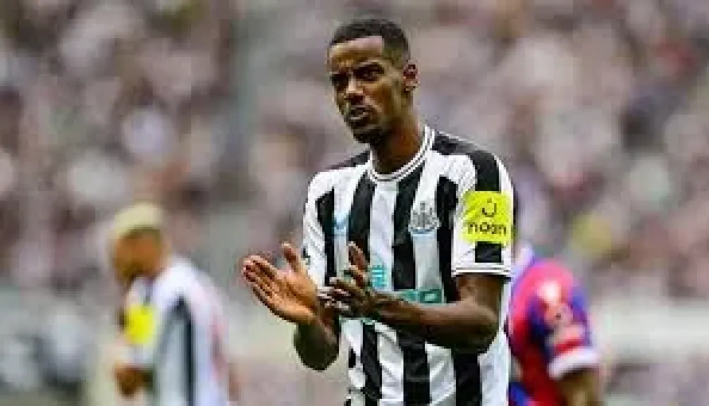 نيوكاسل يطلب من إيزاك الحضور للتدريبات