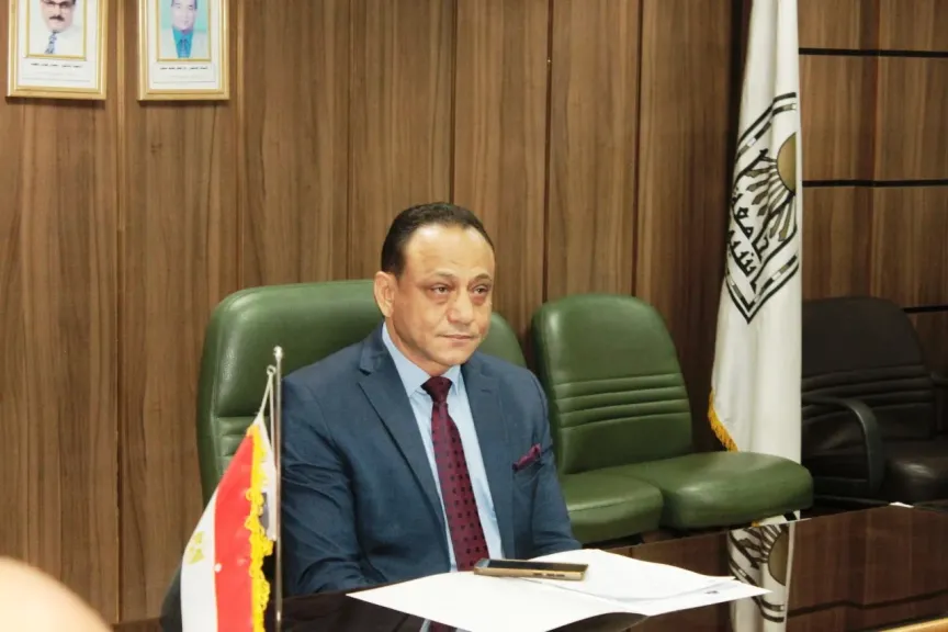 جامعة أسيوط تشارك في ورشة عمل اتحاد الجامعات العربية حول ”معامل