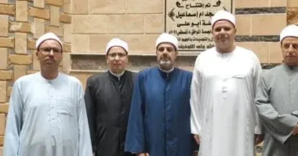 محافظ كفرالشيخ: افتتاح 3 مساجد بمراكز المحافظة تحت شعار ”خدمة بيوت الله شرف”