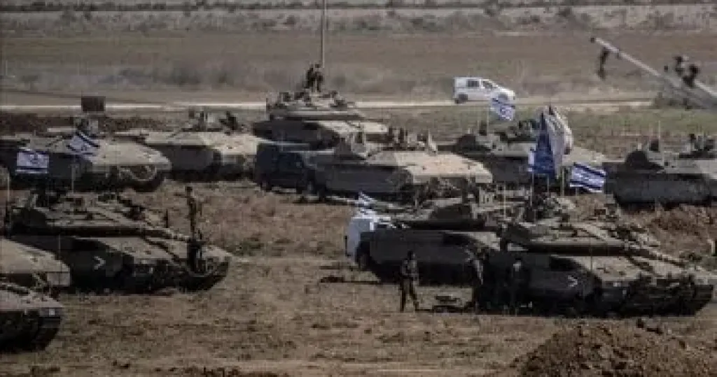 مسئول إسرائيلى سابق: حكومة نتنياهو تحفر لنفسها حفرة للغرق بشكل أعمق فى غزة