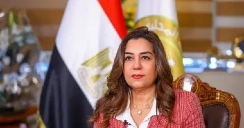 وزارة البيئة تنفذ حملة للتخلص من المخلفات بمحمية نبق الطبيعية بجنوب سيناء