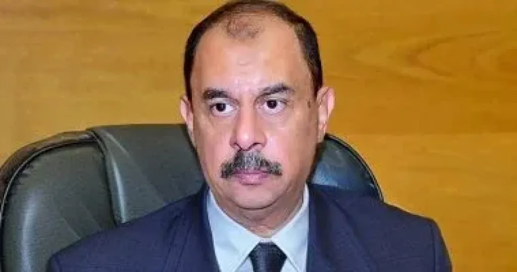محافظ سوهاج يوجه التضامن بحصر حالات الإصابة والوفاة بحادث طريق الكريمات