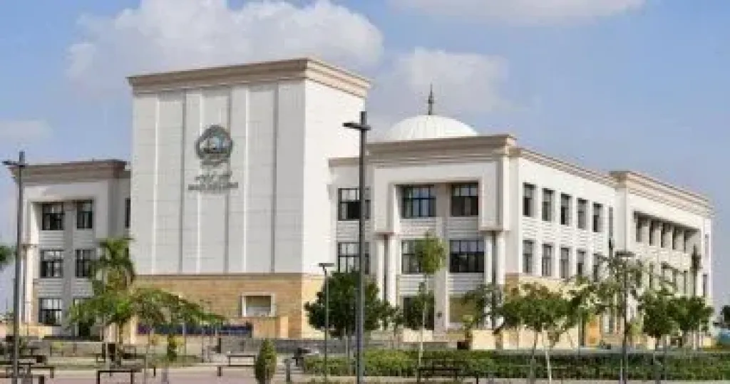 جامعة الإسماعيلية الأهلية تصدر بيانا بشأن القبول بالكليات الطبية