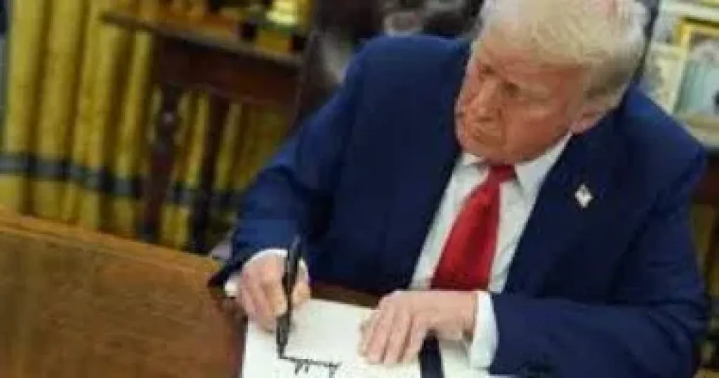 الرئيس الأمريكي يؤكد تغيير اسم ممر زنغزور في أرمينيا إلى ”طريق ترامب”