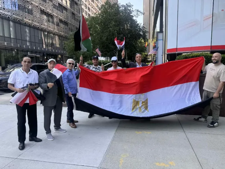 وقفة تضامنية في نيويورك دعمًا للموقف الإنساني المصري تجاه غزة