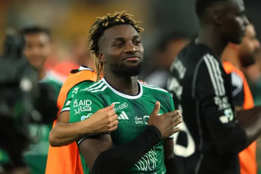 الأهلي يوافق على رحيل ماكسيمان إلى كلوب أمريكا في صفقة كبرى