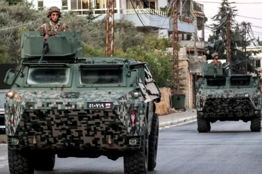 قتلى وجرحى بصفوف الجيش اللبناني إثر انفجار ذخائر إسرائيلية جنوب البلاد