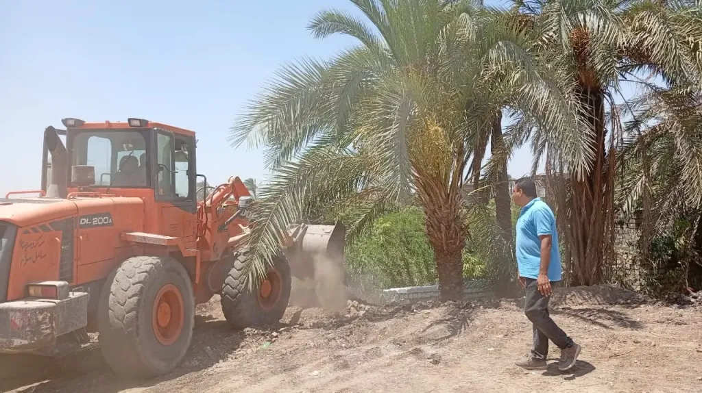محافظ أسيوط: استمرار حملات رفع التراكمات وتحسين المظهر الحضاري
