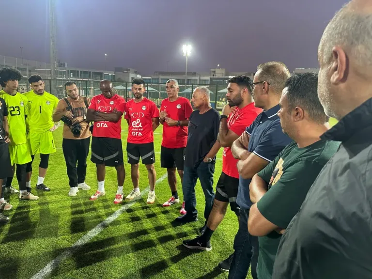 أبوريدة يزور منتخب الشباب قبل وديتي المغرب استعدادًا للمونديال