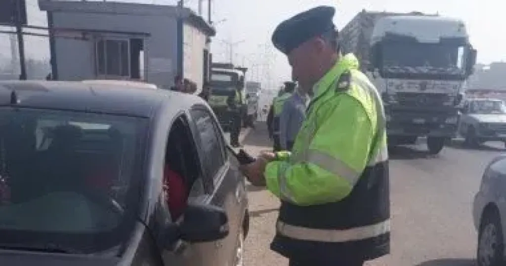 رادار المرور يلتقط 1205 سيارات تسير بسرعات جنونية فى 24 ساعة