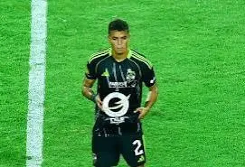 فاركو: ياسين مرعي يمتلك شخصية الأهلي.. وسينضم لقائمة المنتخب قريبًا