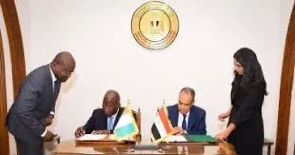 مصر وكوت ديفوار تتفقان على أهمية ترفيع العلاقات لمستوى الشراكة الشاملة
