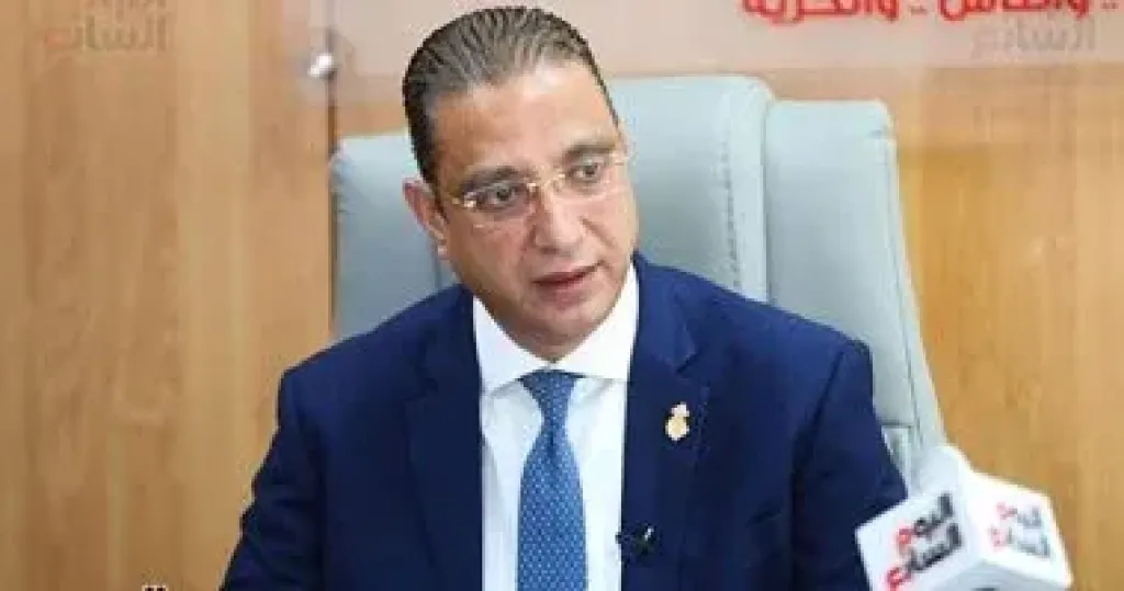 محافظ الفيوم يقرر إيقاف عمل عمال النظافة خلال أوقات الذروة بالموجة الحارة