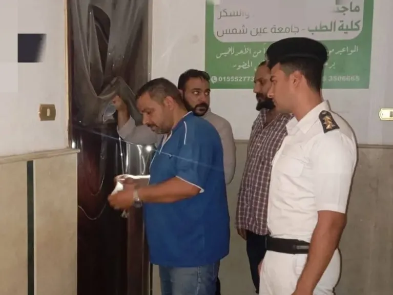 إغلاق عيادة خاصة مخالفة بحي شمال الغردقة