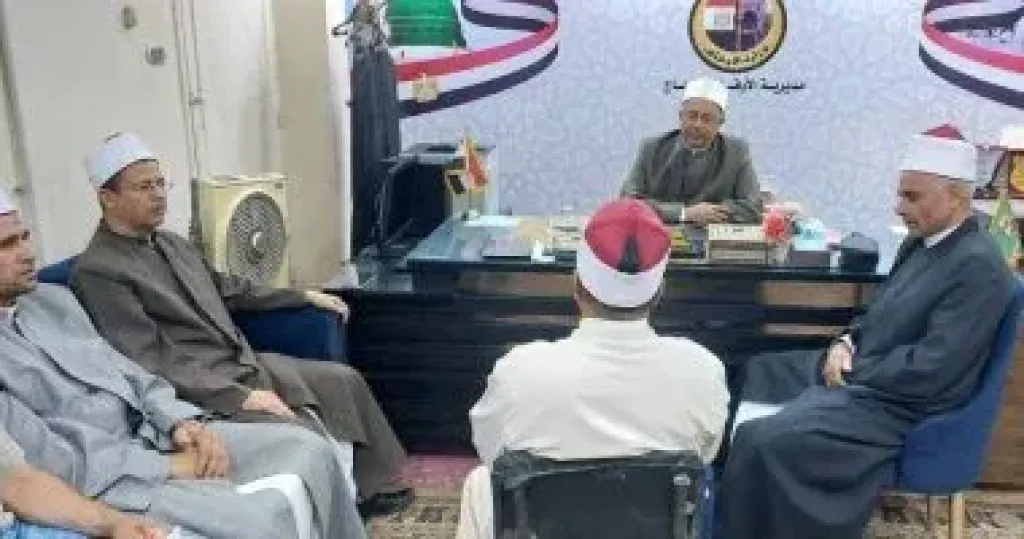 أوقاف سوهاج تجرى المقابلات الشخصية الراغبين فى استخراج تصريح الخطابة