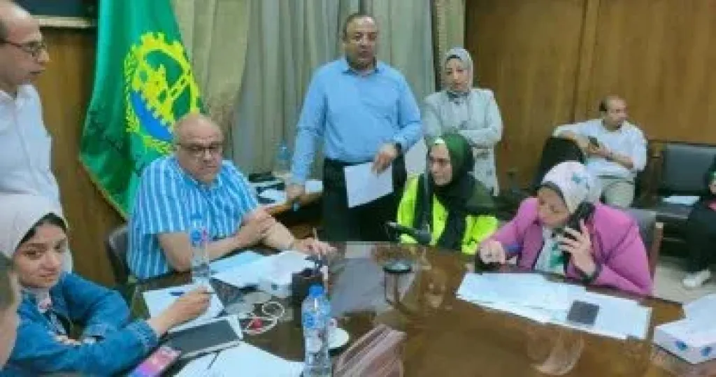 محافظ القليوبية يعقد لقاءا جماهيريا في بشبرا الخيمة لحل مشكلات المواطنين