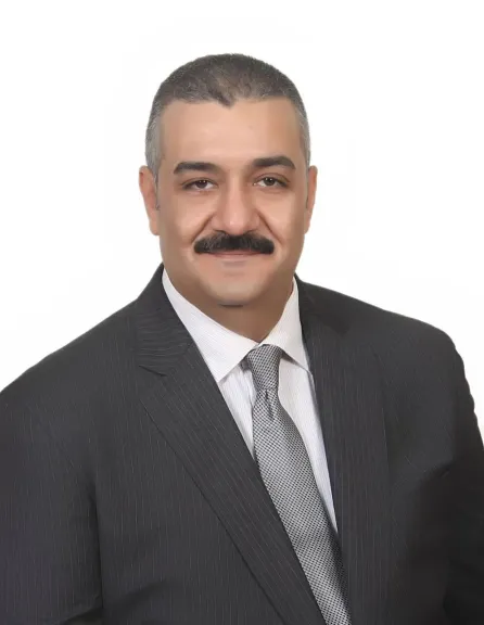 محمد الأسيوطي يعلن خوض انتخابات نادي التجمع هايتس على مقعد الرئيس بكامل قائمته