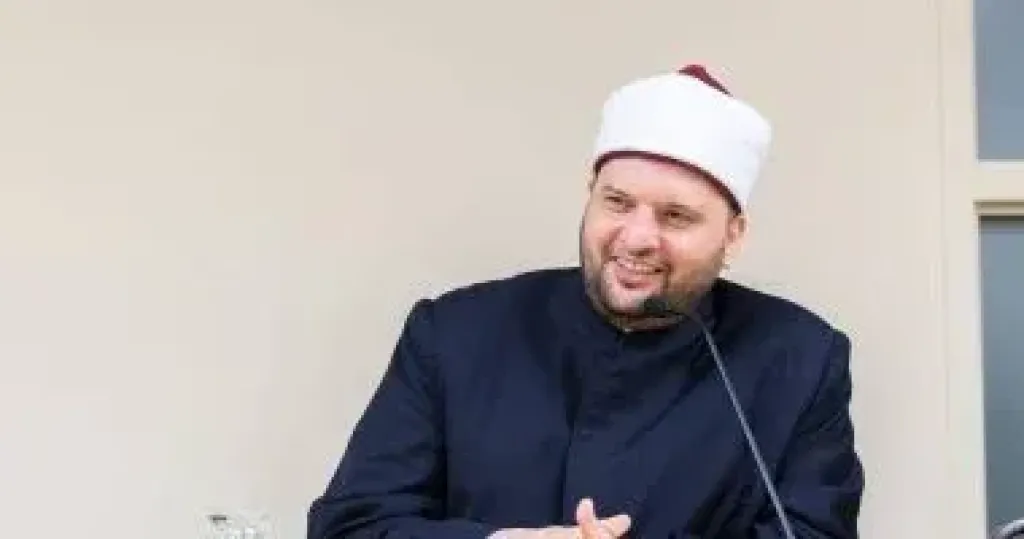 الأمين العام لدور وهيئات الإفتاء في العالم يطرح رؤية ”دبلوماسية الفتوى”