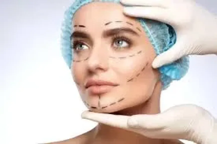 زرع الخدين أبرز اتجاهات عمليات التجميل فى روسيا.. اعرفى سعرها