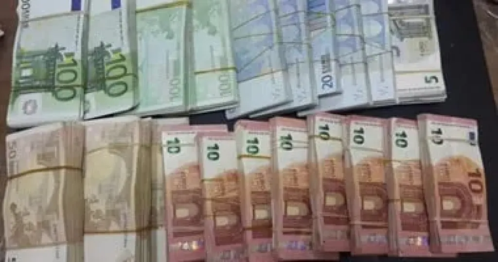 ضبط 22 مليون جنيه حصيلة قضايا إتجار فى العملات الأجنبية