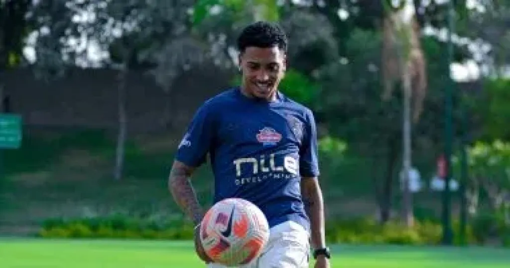 البرازيلي خوان ألفينا يترقب الظهور الأول مع الزمالك