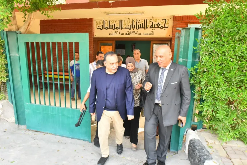 محافظ أسيوط يوجه بإعادة تأهيل سكن الطالبات بجمعية الشابات المسلمات