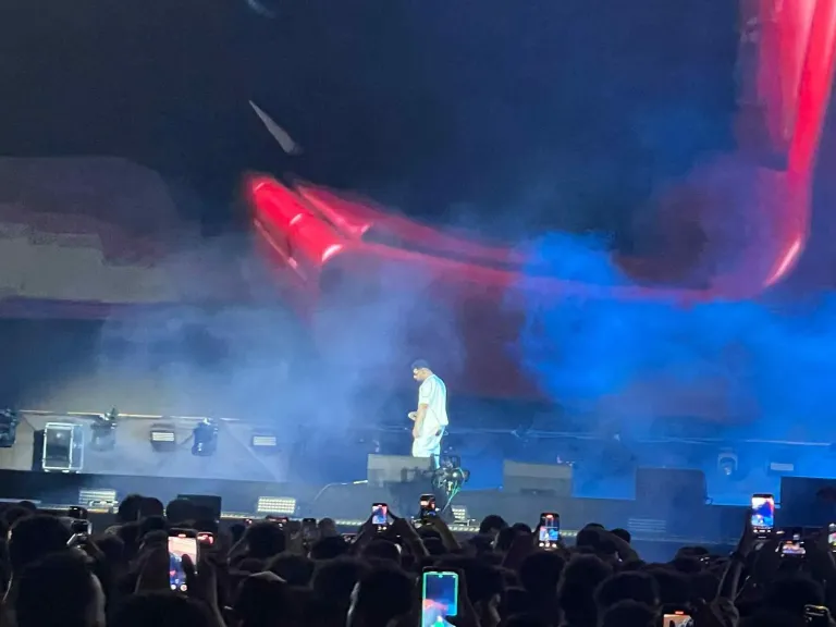 من ”منافقين” لشهاب إلى ألعاب بابلو النارية.. تفاصيل سهرة U-Arena بالعلمين