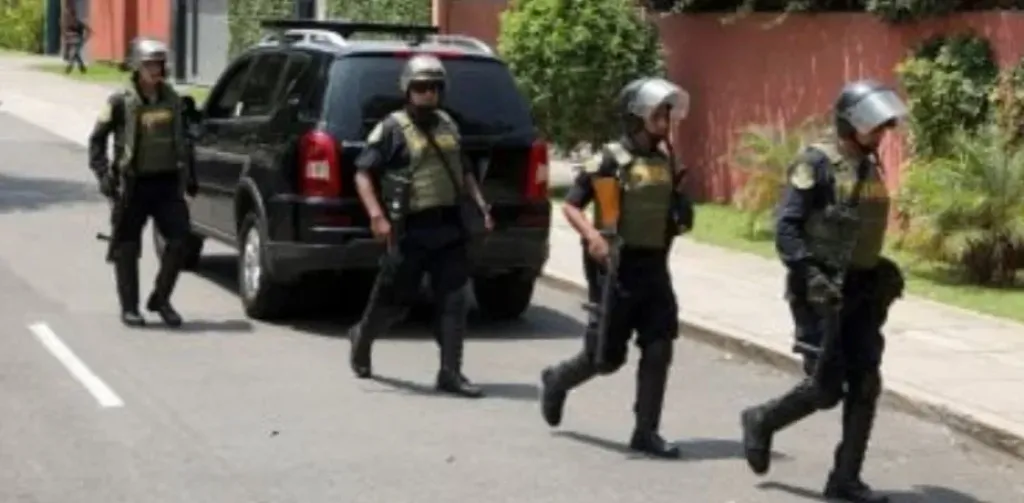 انفجار في بيرو يخلف إصابات وتضرر 25 منزلا وانطقاع التيار الكهربائي