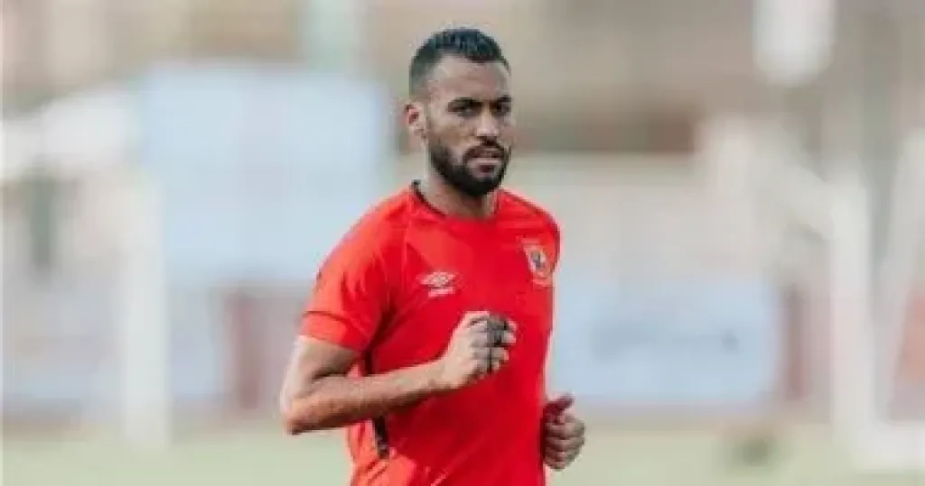 حسام عاشور  