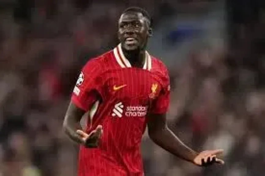 ليفربول يدين تعرض لاعبه كوناتي لإساءات عنصرية